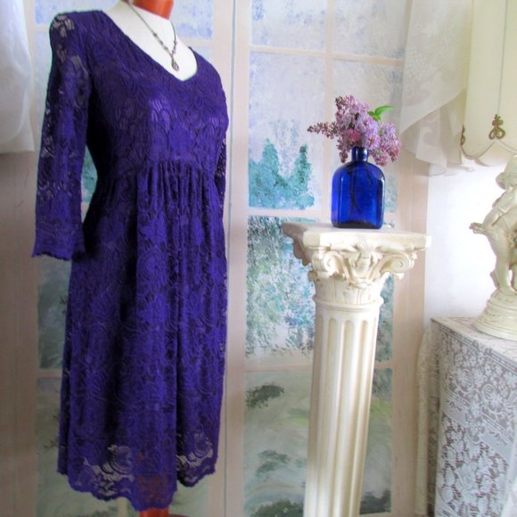 PURPLE LACE DRESS, EMPIRE WAIST, M, LINED w 3/4 SLEEVES, DRESSY PARTY, CHURCH - Picture 7 of 7